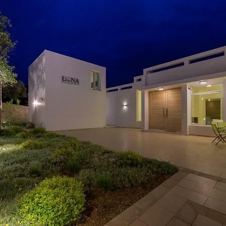 Belair Villa *